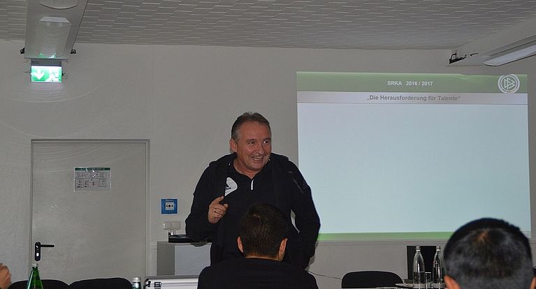 Voller Erfolg! Jung-Schiedsrichter auf Seminarfahrt in der Eifel