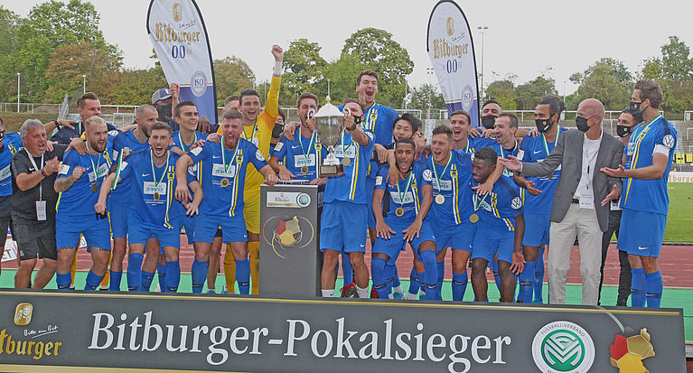 1. FC Düren siegt im Bitburger-Pokalfinale