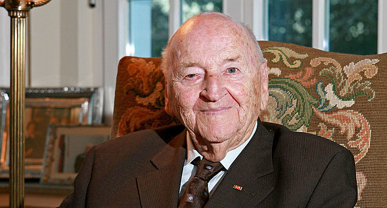 Alles Gute zum 94. Geburtstag, Egidius Braun!